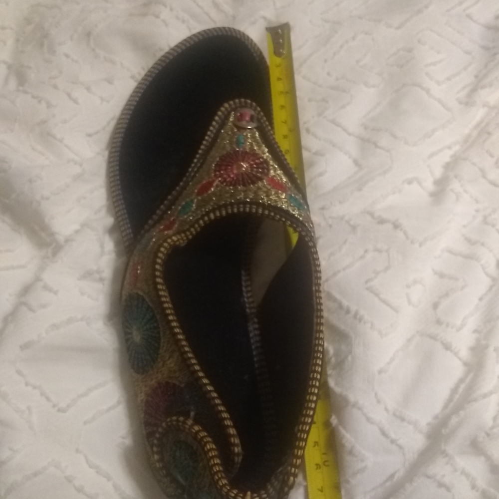 Sandals - Picture 11 of 14